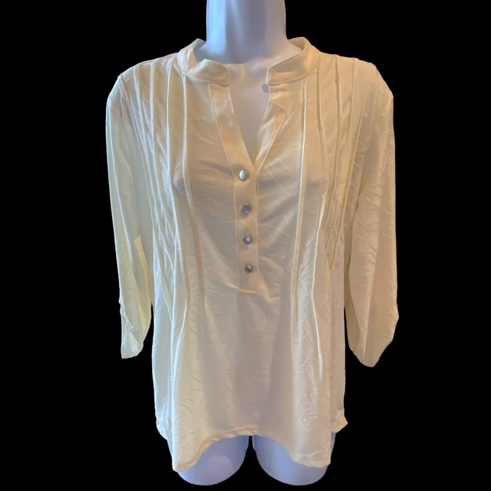 Notations Top Ivory With Ivory Design Stretchy Pleats Buttons Detail NEW Size PL